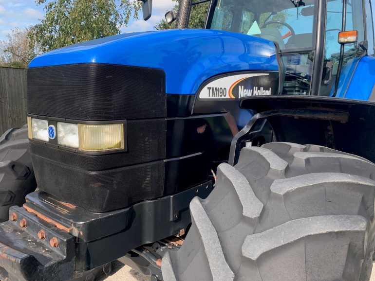 NEW HOLLAND TM190 *ONLY 2525 HOURS FROM NEW* *VIDEO INSIDE* - G.M ...