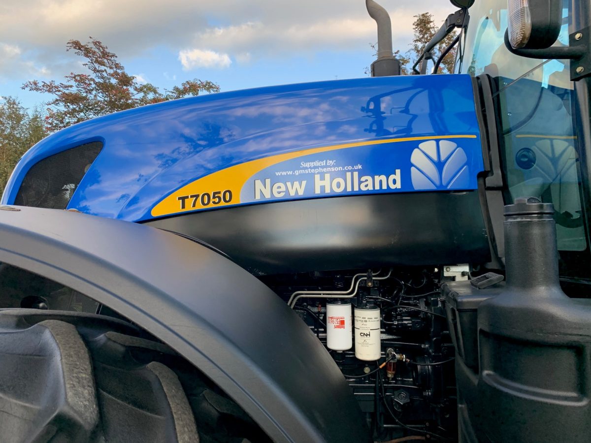 NEW HOLLAND T7050 *ONLY 4026 HOURS* - G.M. Stephenson Ltd